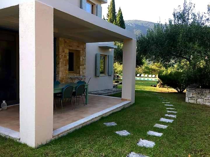 Villa Lithia Áno Korakiána Екстериор снимка