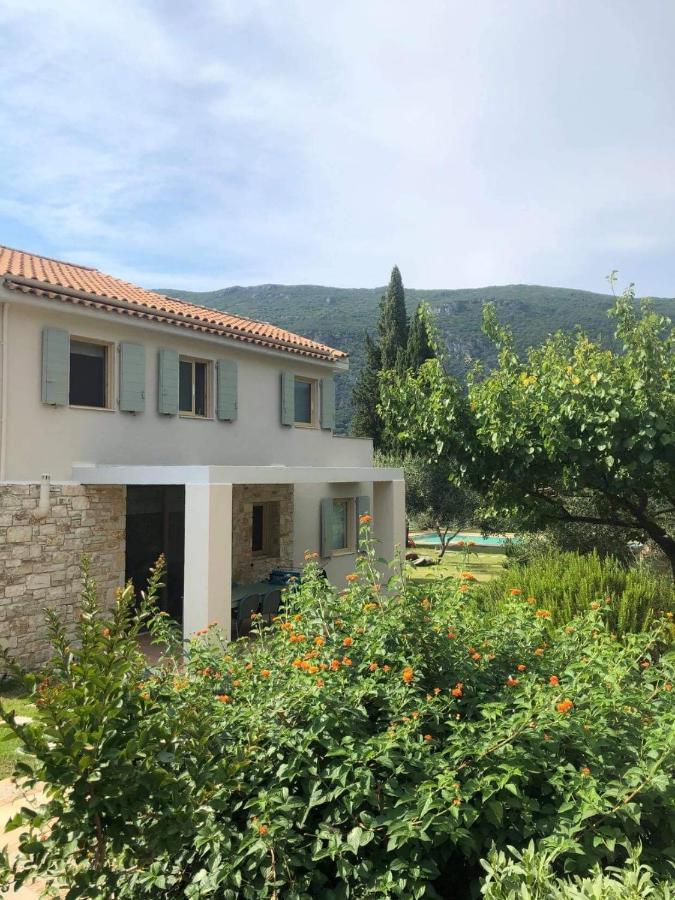 Villa Lithia Áno Korakiána Екстериор снимка