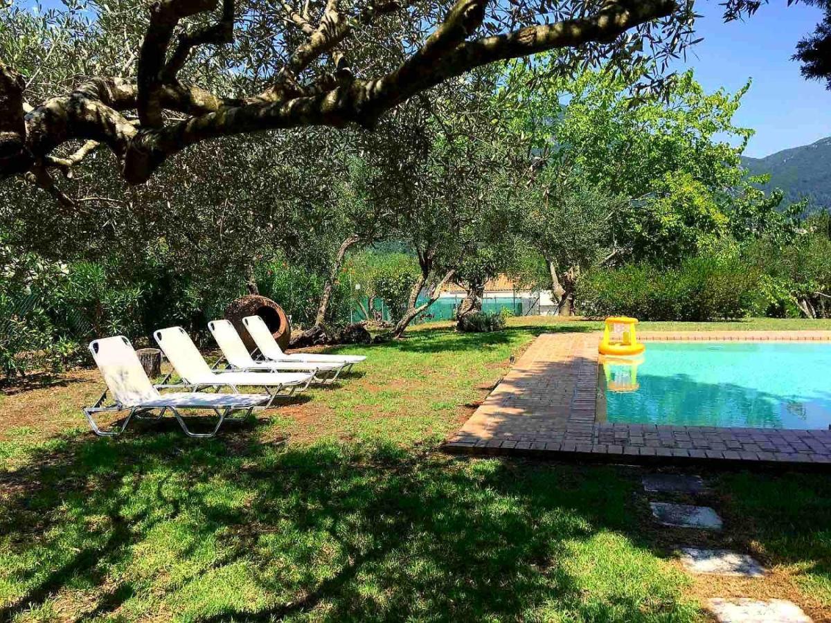 Villa Lithia Áno Korakiána Екстериор снимка